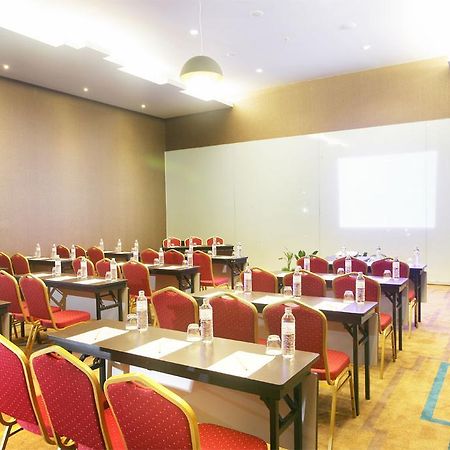 Hotel Grand Zuri Muara Enim Экстерьер фото